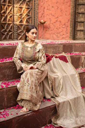 Golden Elegance Beige Pakistani Suit With Traditional Digital Printed Charm