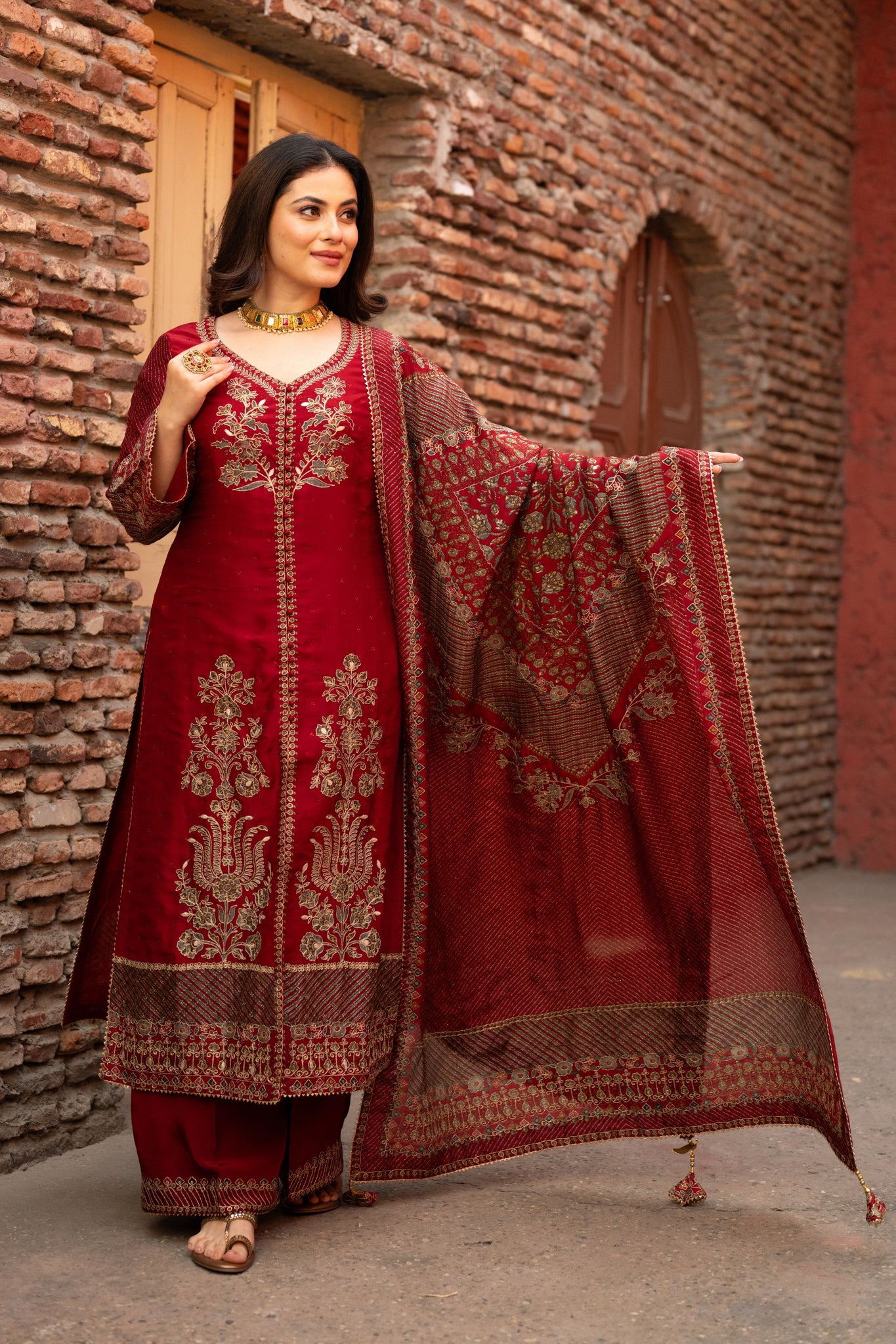 Luxury Maroon Achkan Cut Pakistani Suit With Odhani Dupatta