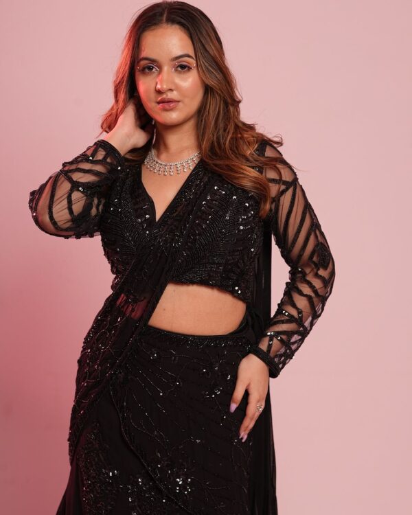Black shaded lehenga cum saree