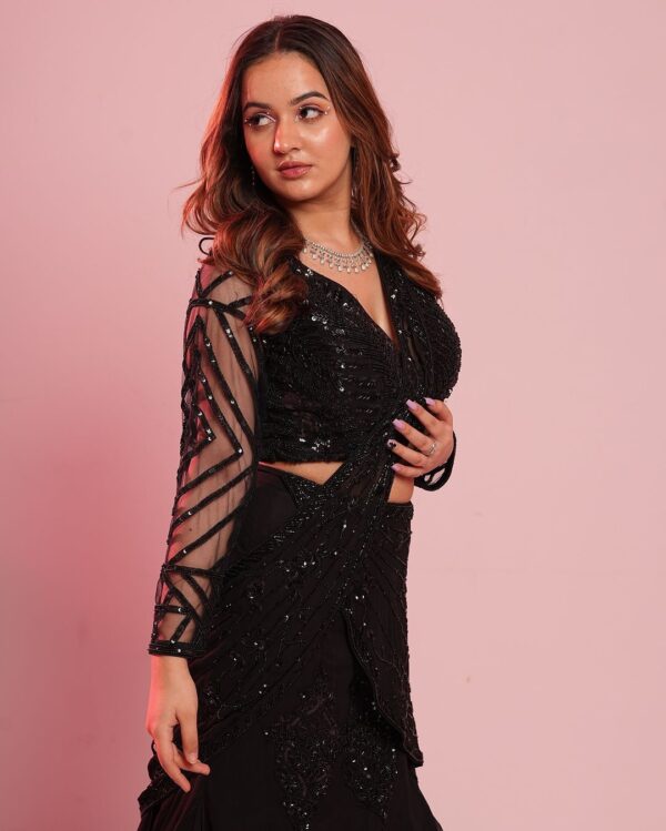Black shaded lehenga cum saree