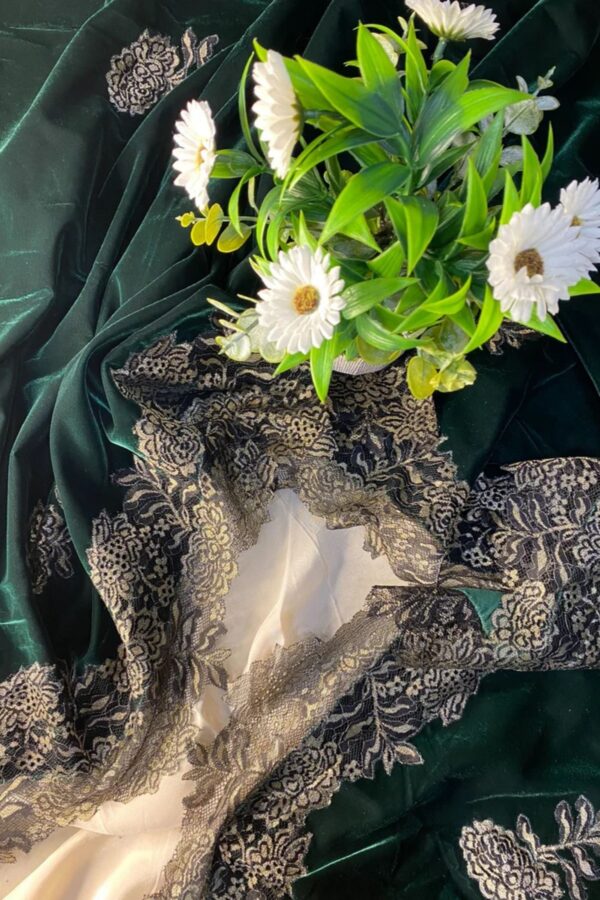 Pakistani Micro Velvet Unstiched Suit