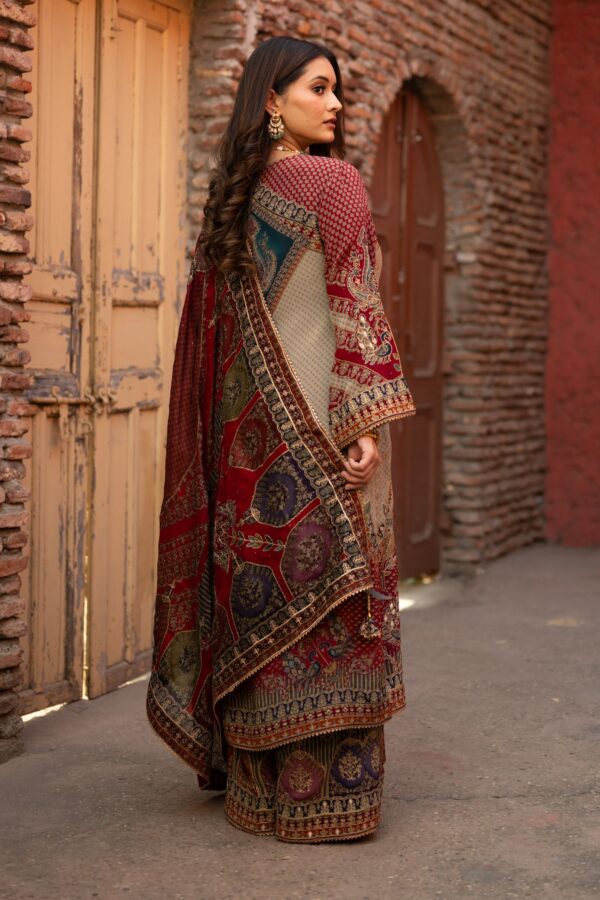 Multi Shade Pakistani Suit With odhani Dupatta and Golden Highlites
