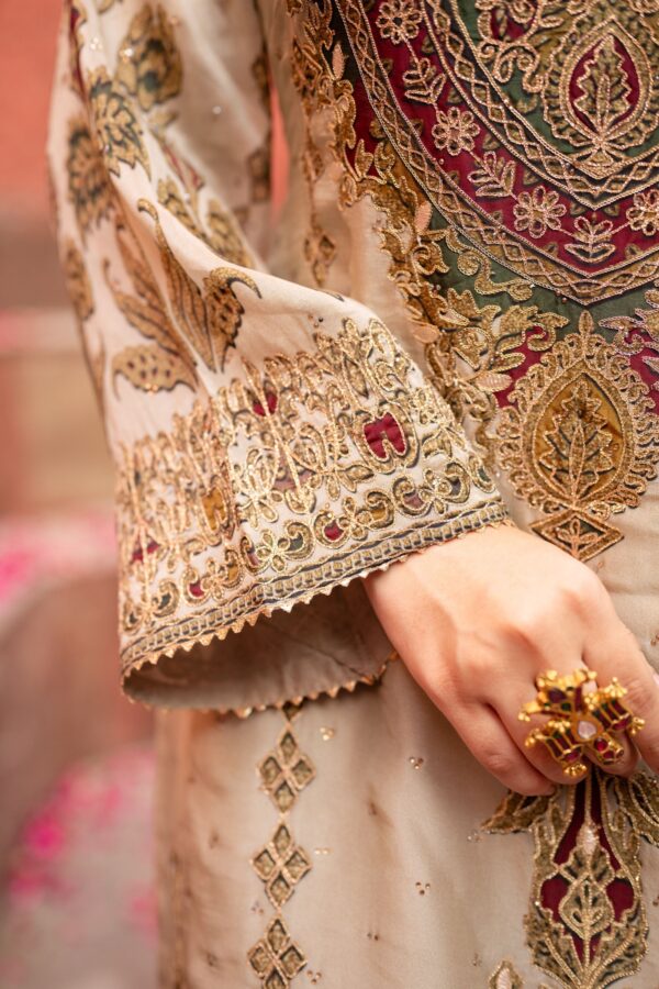 Golden Elegance Beige Pakistani Suit With Traditional Digital Printed Charm