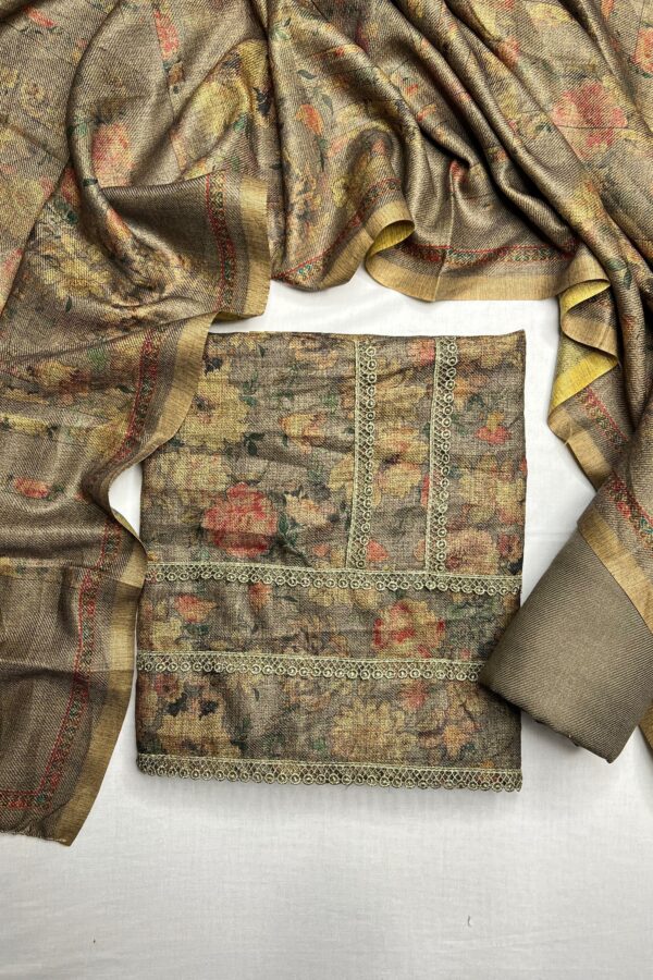 Floral Prints Pakistani Suit with Crochet Lace Work