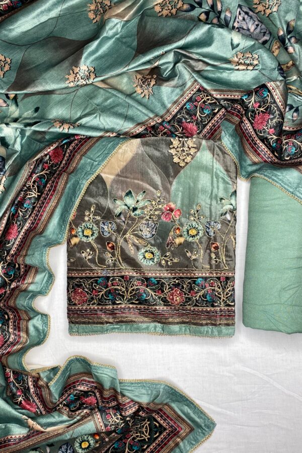 Soft Micro Velvet Unstitch with Floral prints