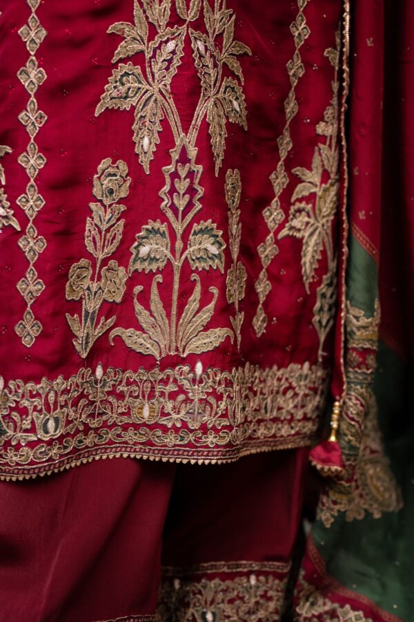 Subtle Maroon Straight Plazo Suit With Sleek Prints