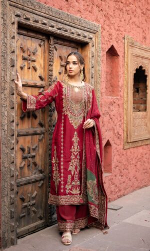 Subtle Maroon Straight Plazo Suit With Sleek Prints