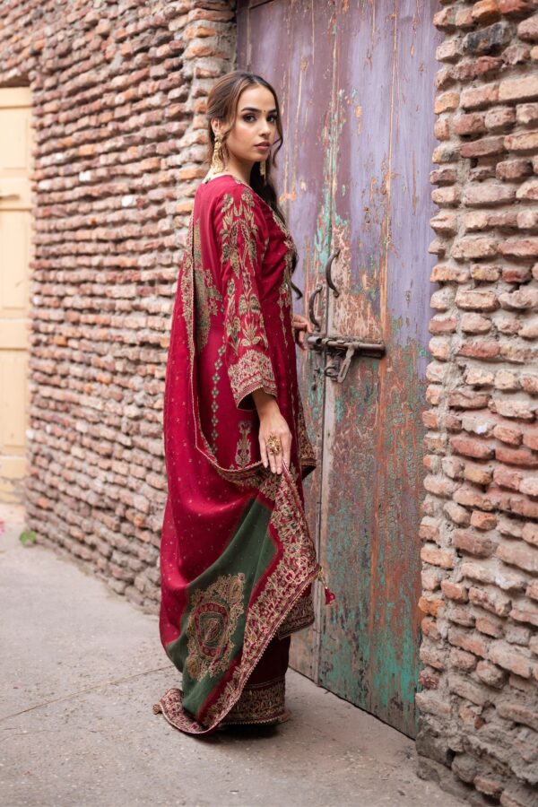 Subtle Maroon Straight Plazo Suit With Sleek Prints