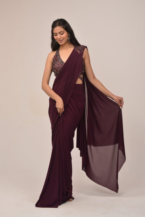 Exquisite Halter Neck Intricate Drape Set