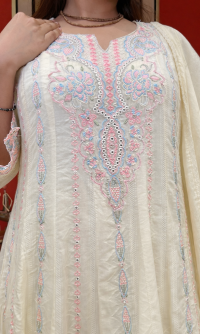 B2A8C3FE-99B0-46FB-A9C9-F7FE6E5AE7CF