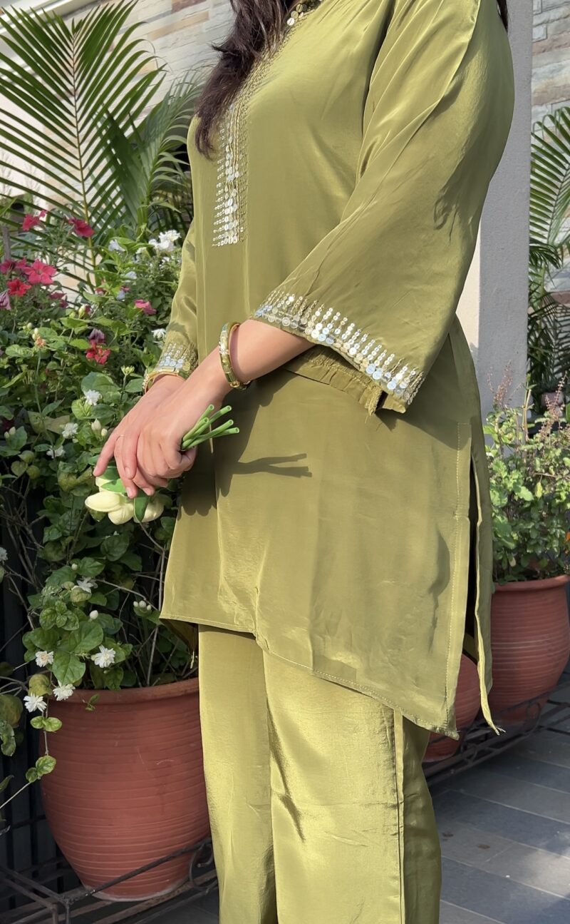 Olive muse co-ord set.