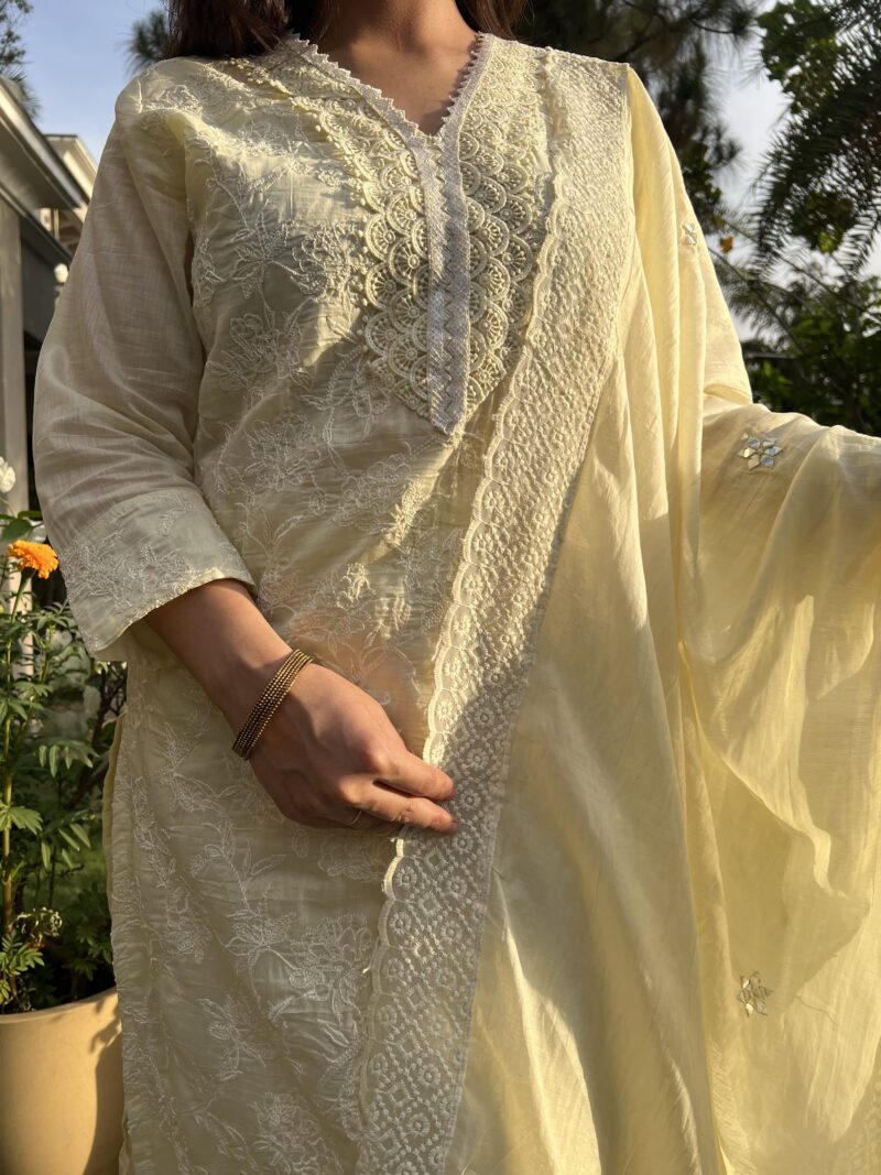 Soft Ivory chikankari suit set with dupatta
