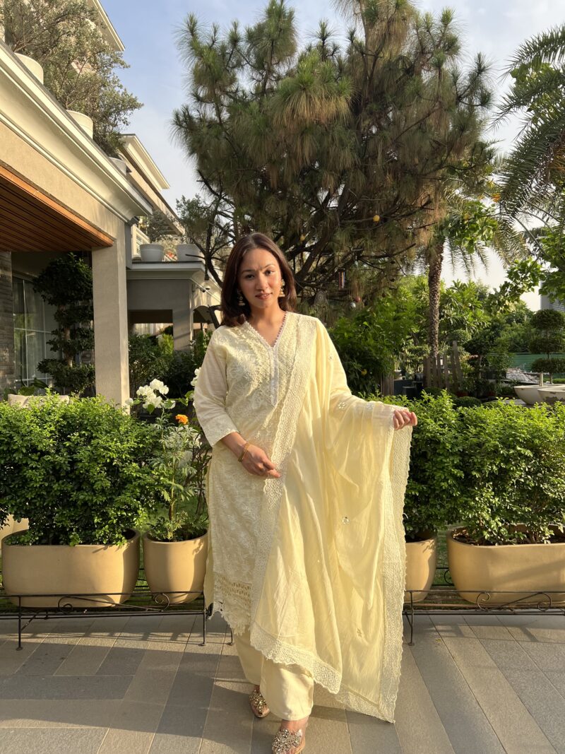 Soft Ivory chikankari suit set with dupatta