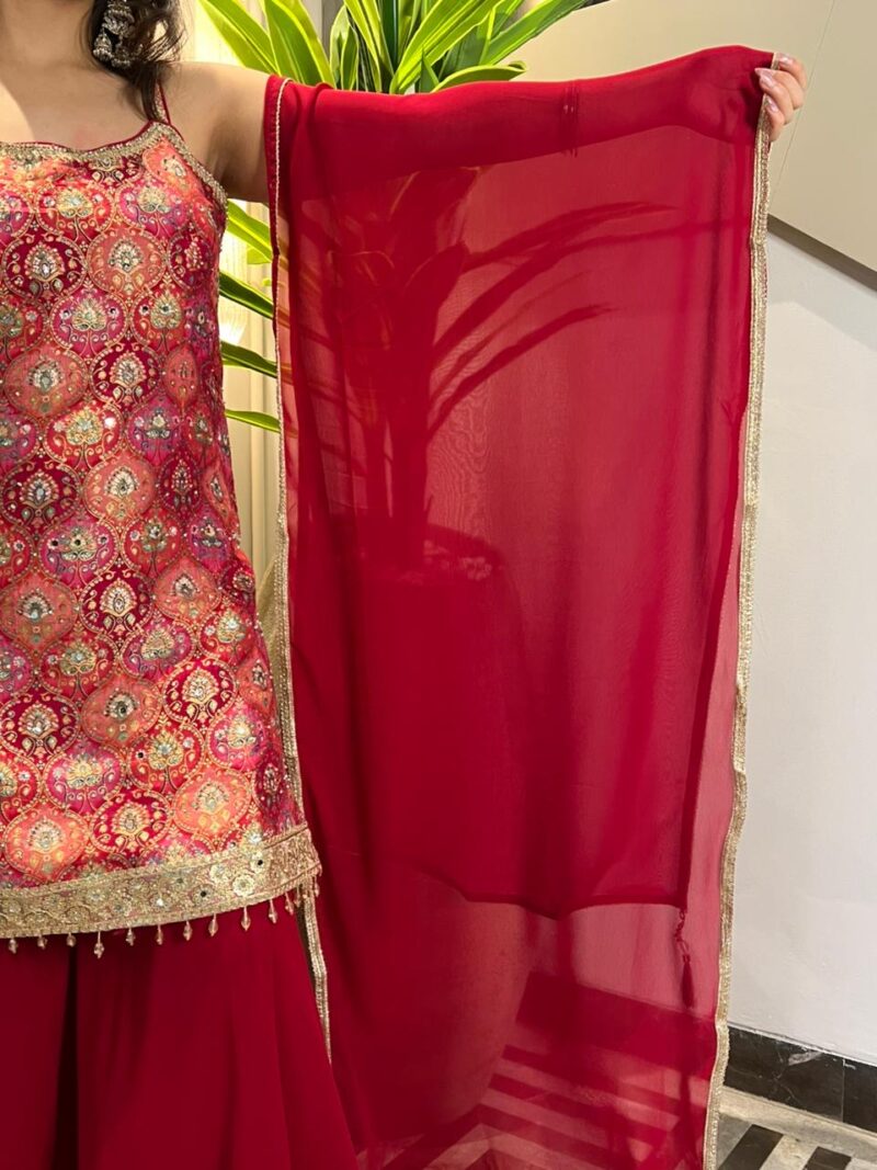 Red embellished suit set with dupatta
