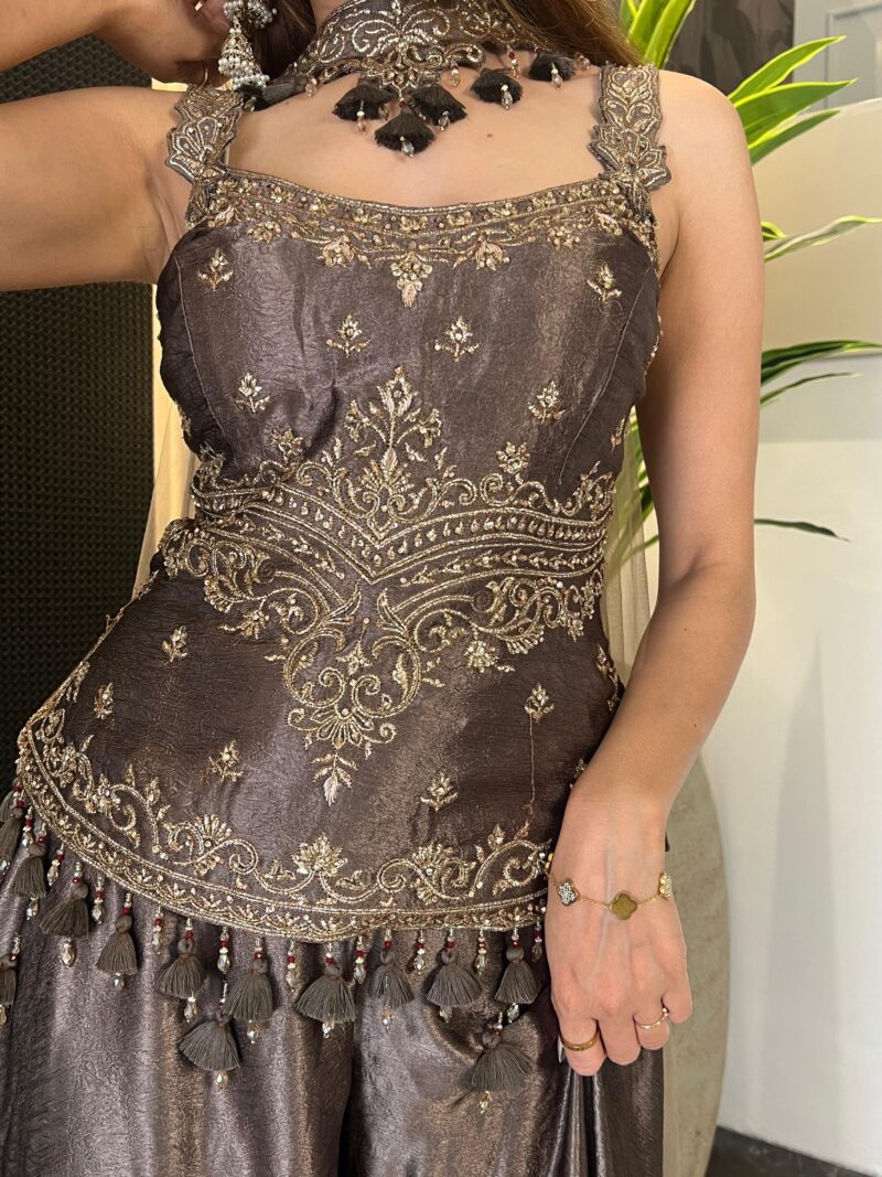 Mocha statement embellished set
